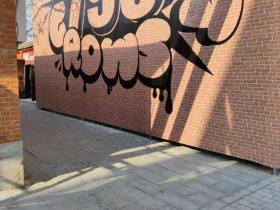 号称艺术青年聚集/网红打卡地的798艺术区,似乎也没什么特别之处