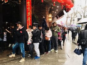 杭州酒家：这家饭店居然连排号都要排队