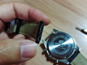 给卡西欧换个表带电池