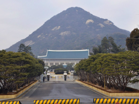 韩国国旗只有四卦，探讨一下具体的现象